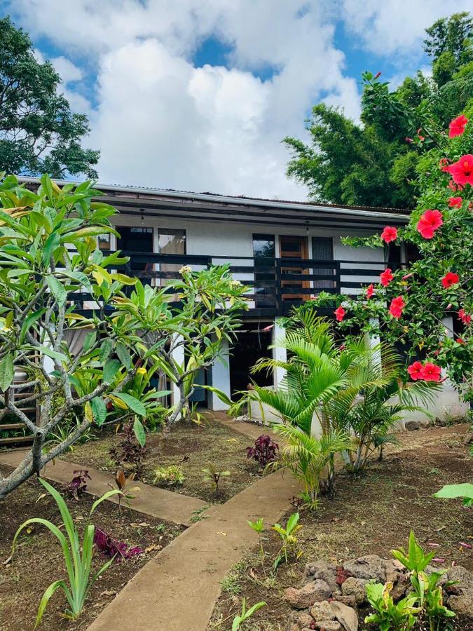 Hostel Mata Nui Hanga Roa Exteriér fotografie